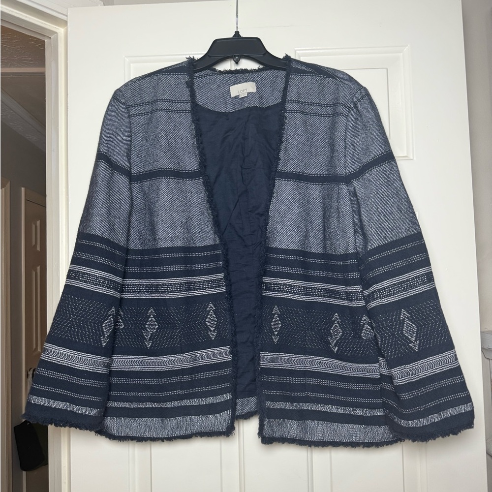 Ann Taylor LOFT navy blue‎ Aztec print fringe blazer jacket